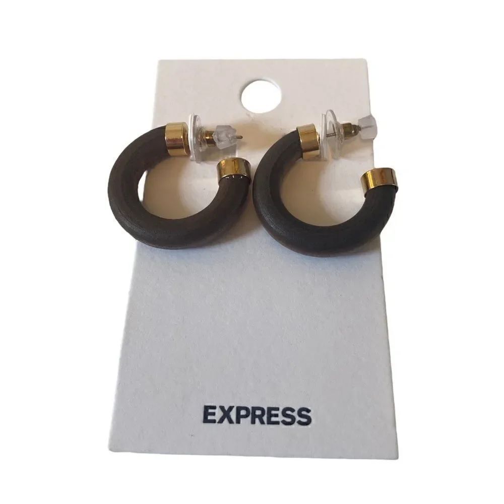Express Dark Wood 3/4 Hoops. Simple & Stylish.